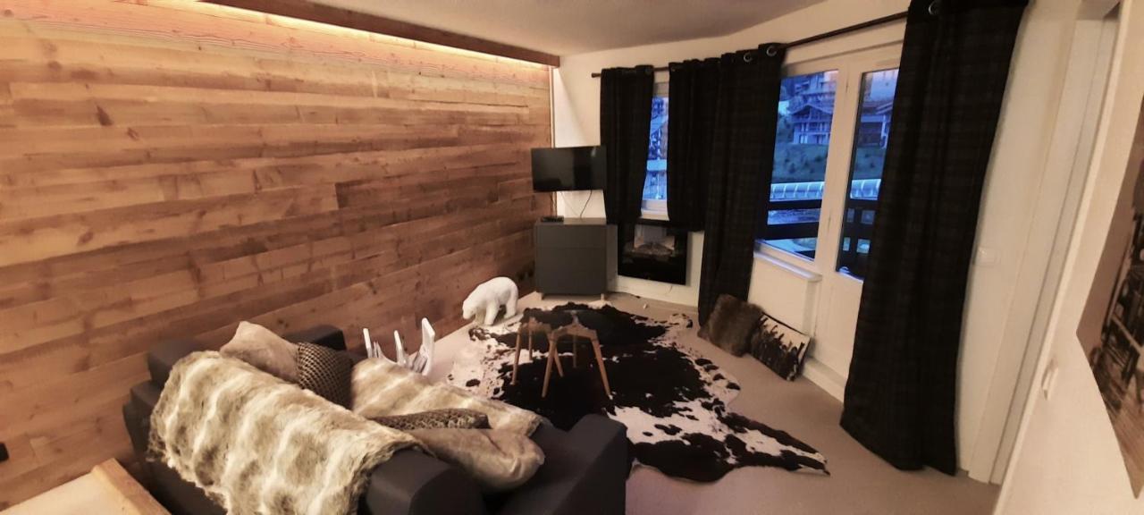 40M2 - Ski Aux Pieds - La Tania - Parking Couvert エクステリア 写真